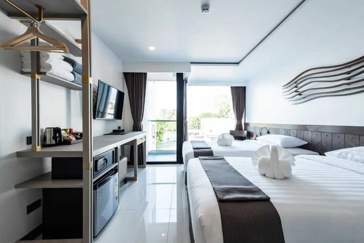 Moderne Zimmer im Blackwoods Hotel Pattaya