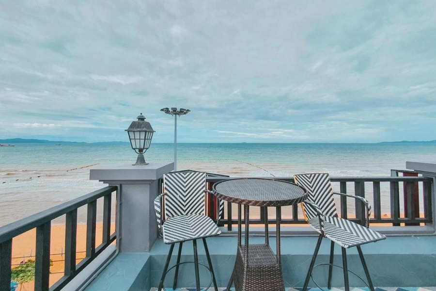 Seaside Jomtien Beach