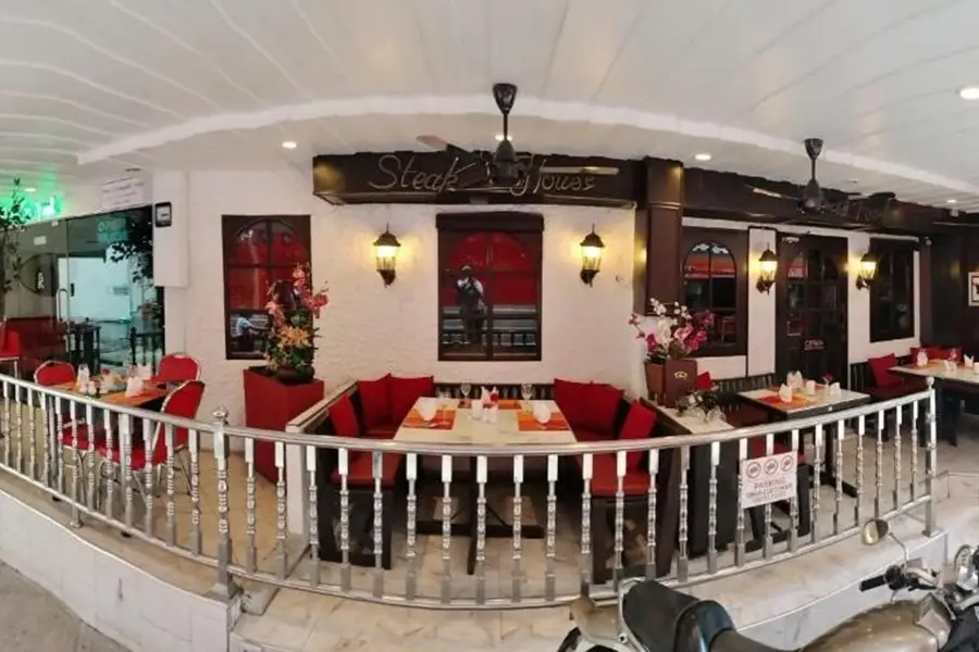 Swiss Food and Room Hotel